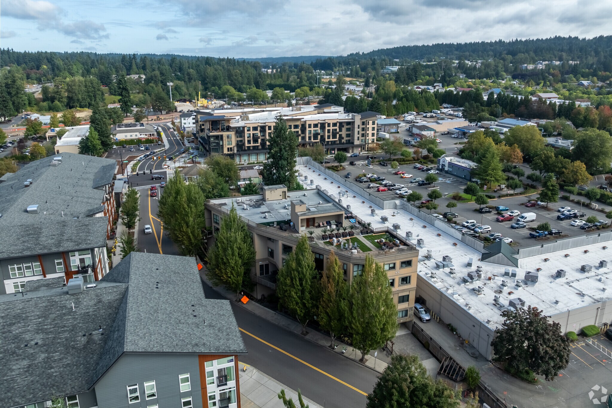 17410 133rd Ave, Woodinville, WA à louer Photo principale– Image 1 sur 8