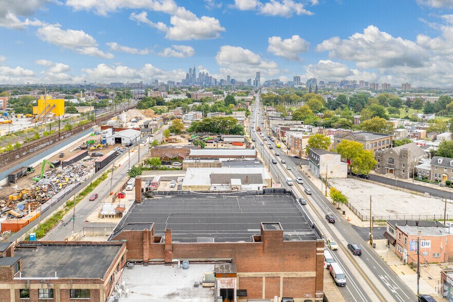 5001 Lancaster Ave, Philadelphia, PA à vendre - Aérien – Image 3 sur 10