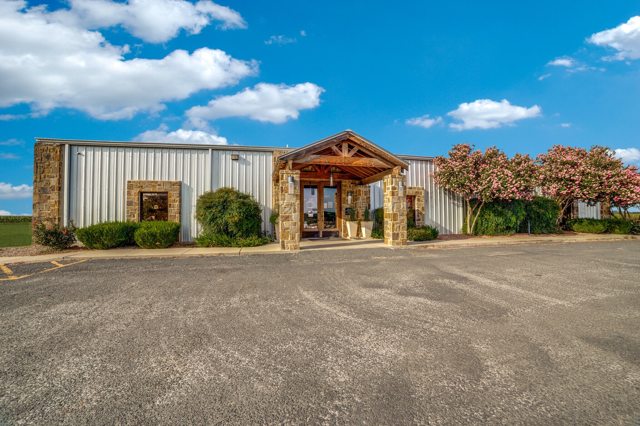 842 FM 471 N, Castroville, TX à vendre Photo de l’immeuble– Image 1 sur 22