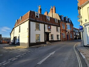 White Cliff Mill St, Blandford Forum à louer Photo intérieure– Image 2 sur 5