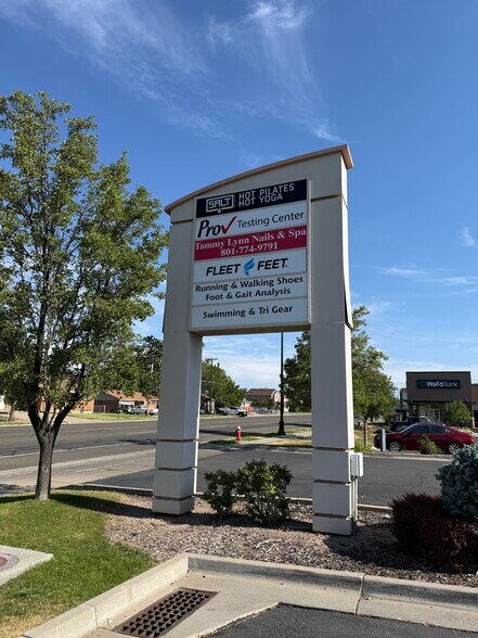 1830 N Hill Field Rd, Layton, UT à louer - Photo de l’immeuble – Image 2 sur 4