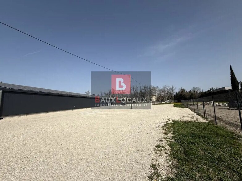 Industriel/Logistique dans Pierrelatte à louer - Photo de l’immeuble – Image 2 sur 9