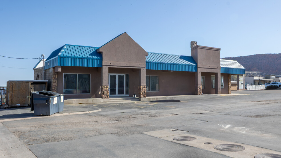 434 S Main St, Cedar City, UT à vendre - Photo de l’immeuble – Image 3 sur 15