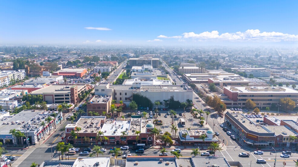 126 W Main St, Alhambra, CA à vendre - Photo de l’immeuble – Image 3 sur 28