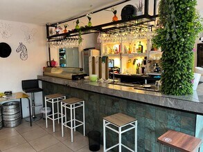 Local commercial dans Madrid, Madrid à louer Photo intérieure– Image 1 sur 4