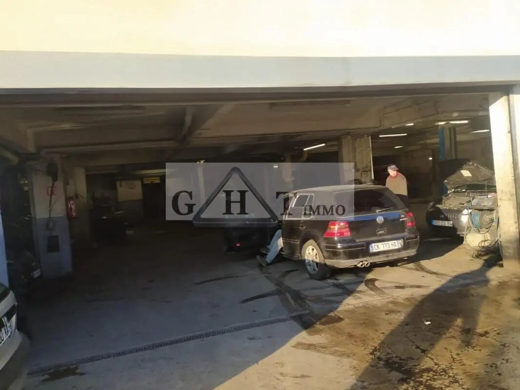 Industriel/Logistique dans Fontenay-sous-Bois à vendre Photo de l’immeuble– Image 1 sur 19