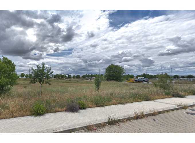Terrain dans Leganés, Madrid à vendre - Photo de l’immeuble – Image 3 sur 4