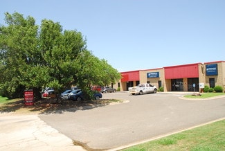 Plus de détails pour 2600 Linda Ln, Edmond, OK - Local d'activités à louer