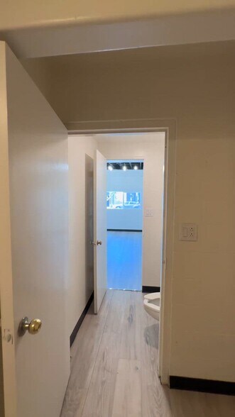 3432-3434 University Ave, San Diego, CA à louer - Vidéo sur l’annonce professionnelle – Image 2 sur 15