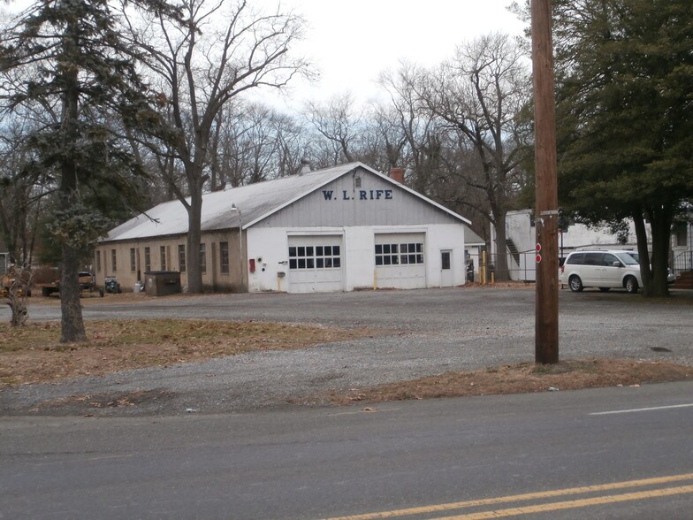 903-907 Marne Hwy, Hainesport, NJ à vendre - Photo de l’immeuble – Image 3 sur 5