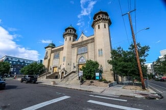 Plus de détails pour 1595 Pearl St, Denver, CO - Spécialisé à vendre