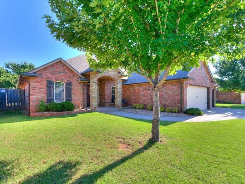 8509 Nw 111th St, Oklahoma City, OK à vendre - Photo de l’immeuble – Image 3 sur 79