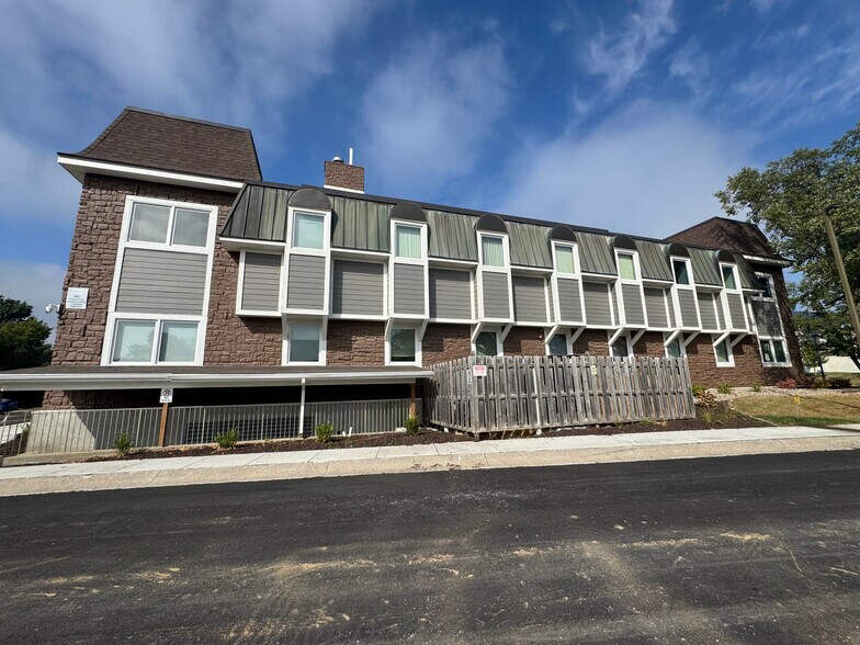 7211 NW 83rd St, Kansas City, MO à vendre - Photo de l’immeuble – Image 3 sur 10