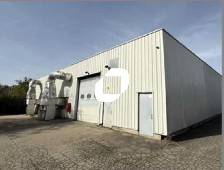 7 Allée Général Benoist, Bron à vendre - Photo de l’immeuble – Image 1 sur 10