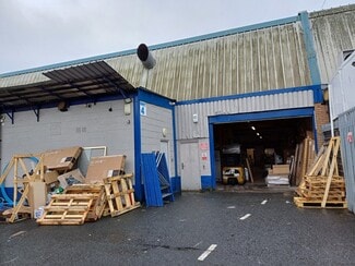 Plus de détails pour 22 Bull Ln, Londres - Industriel/Logistique à louer