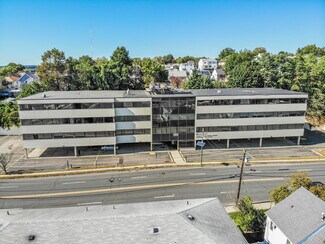 Plus de détails pour 155 Polifly Rd, Hackensack, NJ - Bureau à vendre