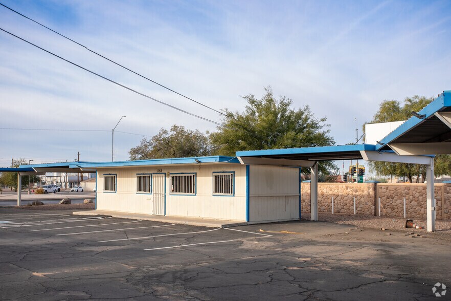 355 W Florence Blvd, Casa Grande, AZ à louer - Photo de l’immeuble – Image 2 sur 3