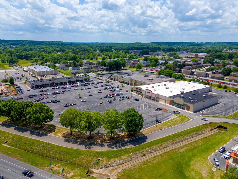 1605 Beltline Rd Sw, Decatur, AL à louer - Photo de l’immeuble – Image 2 sur 12