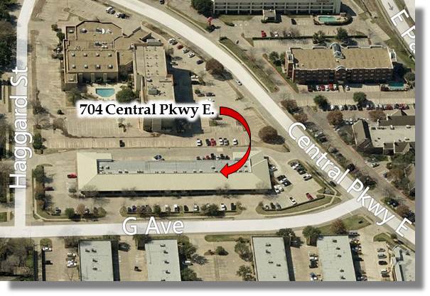 704 Central Pky E, Plano, TX à louer - Photo de l’immeuble – Image 2 sur 7