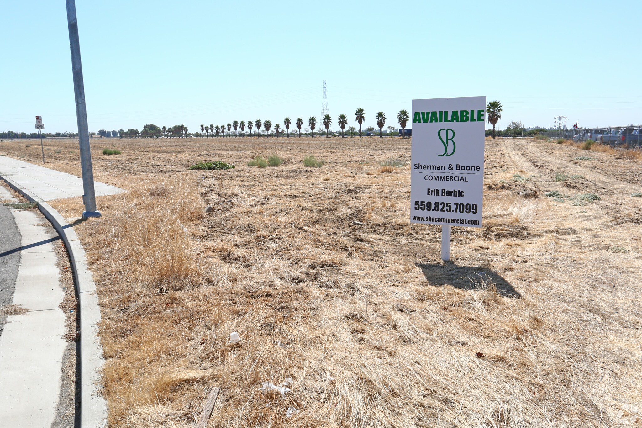 Montgomery Lake Way, Chowchilla, CA à louer Photo principale– Image 1 sur 11