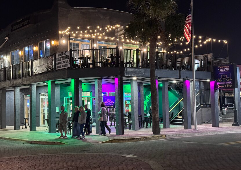 601 Main St, Daytona Beach, FL à vendre - Photo de l’immeuble – Image 3 sur 49