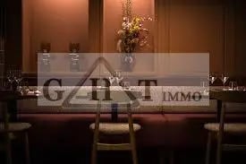 Plus de détails pour Local commercial à vendre