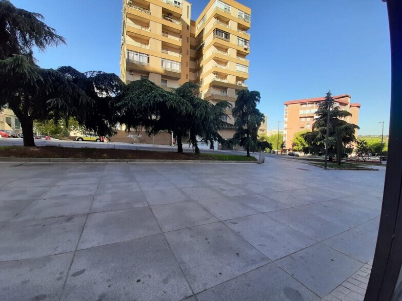 Local commercial dans Cáceres à louer - Photo de l’immeuble – Image 1 sur 6