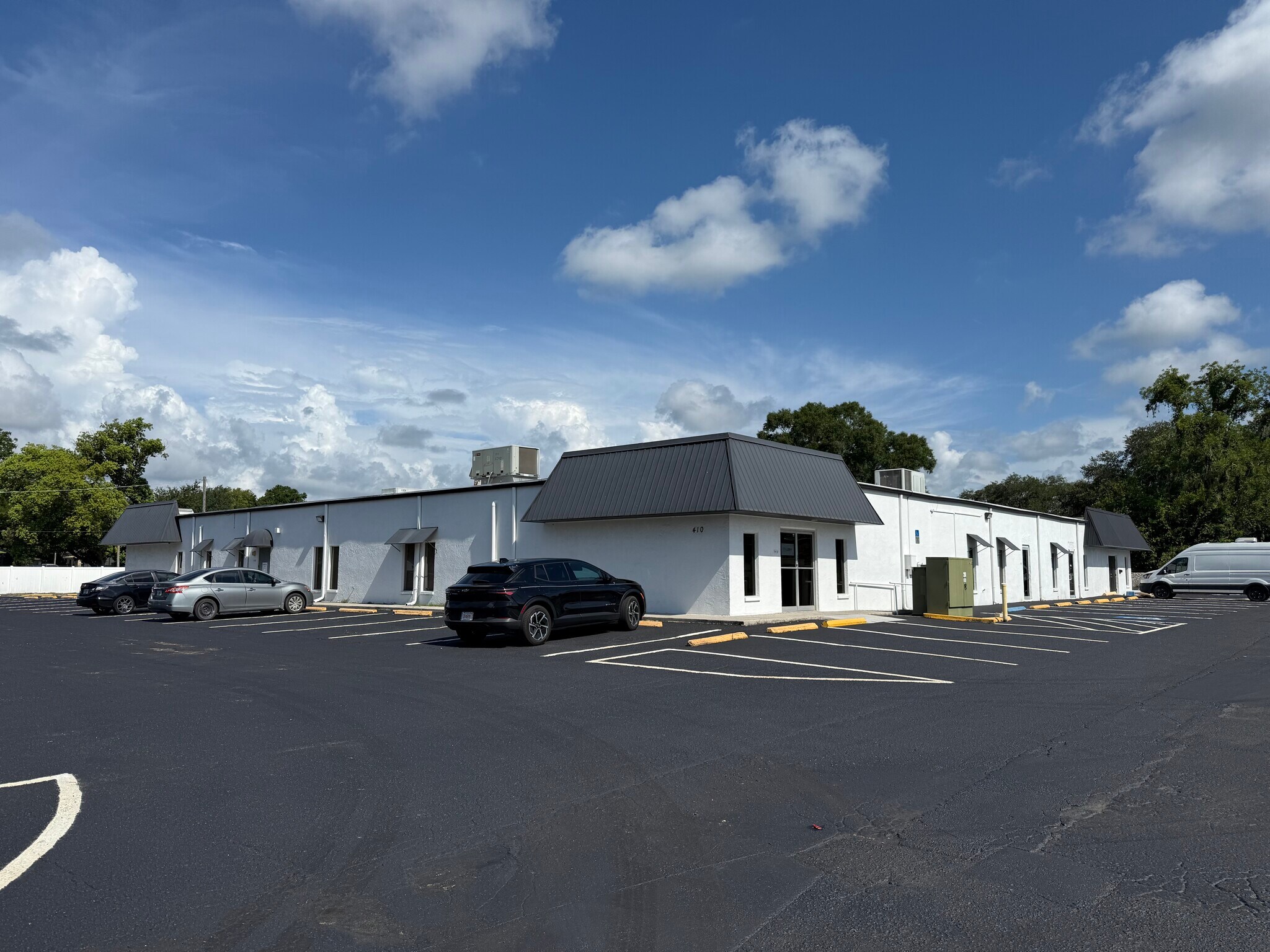 410 W Renfro St, Plant City, FL à louer Photo de l’immeuble– Image 1 sur 22