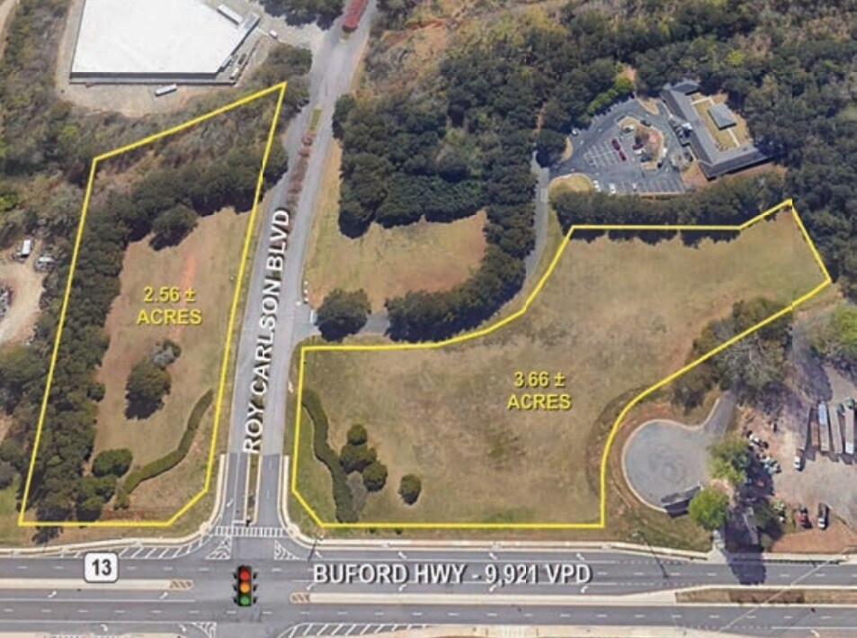 Buford Hwy at Roy Carson Blvd, Buford, GA à louer Autre– Image 1 sur 4