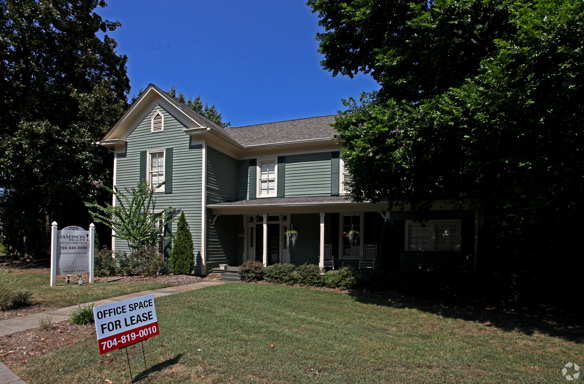 510 W John St, Matthews, NC à vendre Photo principale– Image 1 sur 40