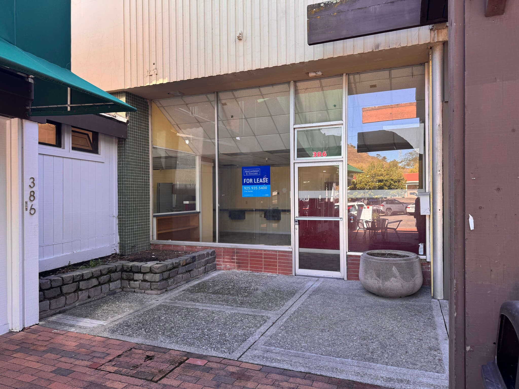 360-580 Park Blvd, Moraga, CA à louer Photo de l’immeuble– Image 1 sur 6