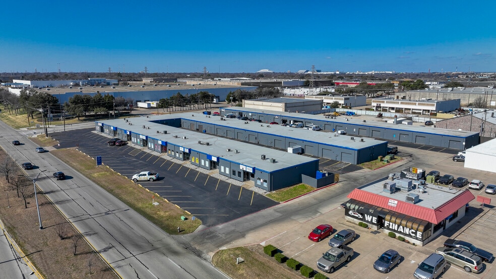3201-3207 E Pioneer Pky, Arlington, TX à louer - Aérien – Image 2 sur 14