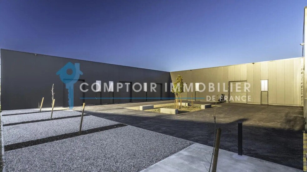 Industriel/Logistique dans Castanet-Tolosan à vendre - Photo de l’immeuble – Image 2 sur 12