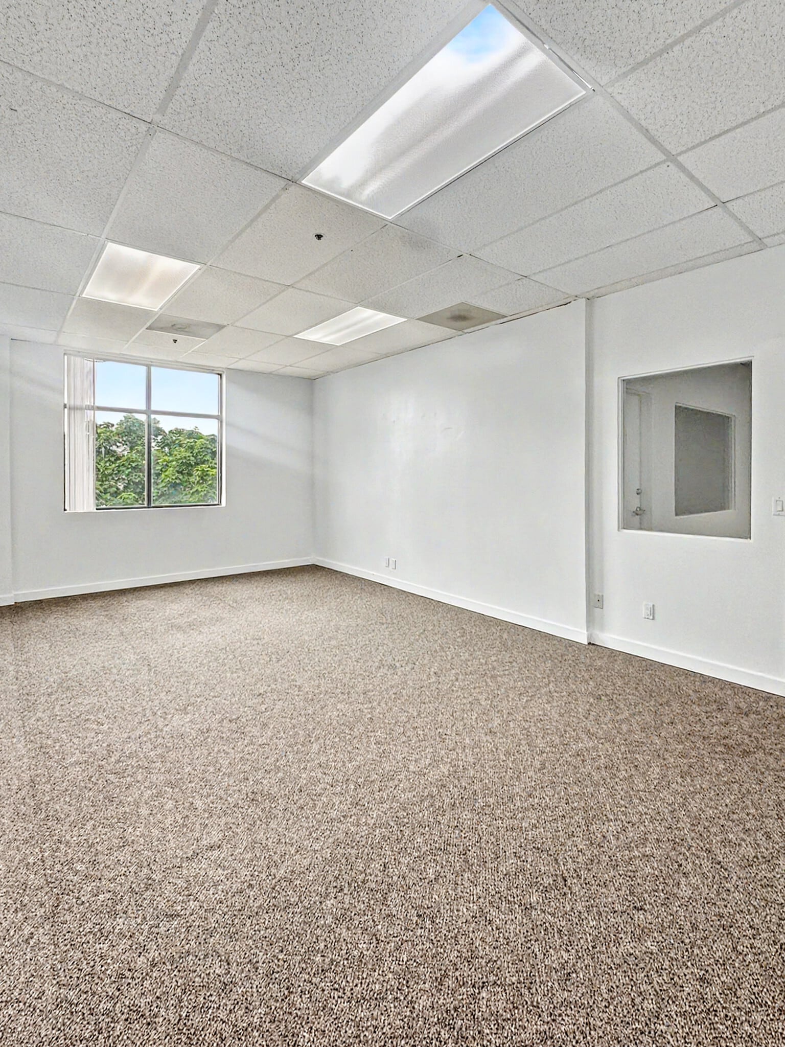 301 Georgia St, Vallejo, CA à louer Photo intérieure– Image 1 sur 5