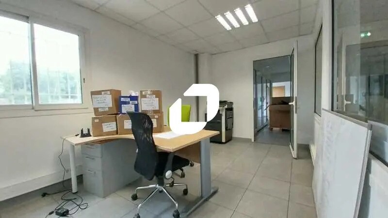 Bureau dans Saint-Jean-de-Védas à louer - Photo de l’immeuble – Image 3 sur 7