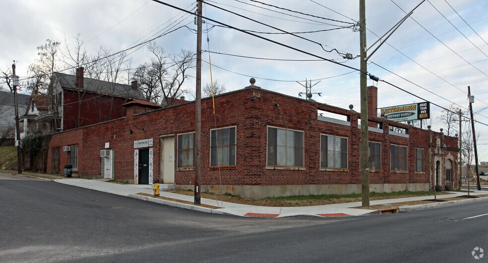 1621 Dana Ave, Cincinnati, OH à louer - Photo de l’immeuble – Image 2 sur 5