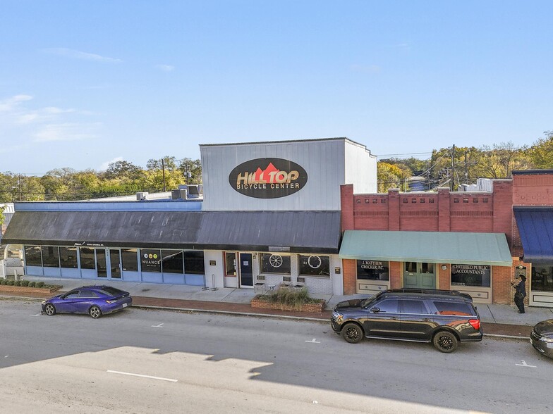 130 N Main St, Mansfield, TX à vendre - Photo principale – Image 1 sur 62