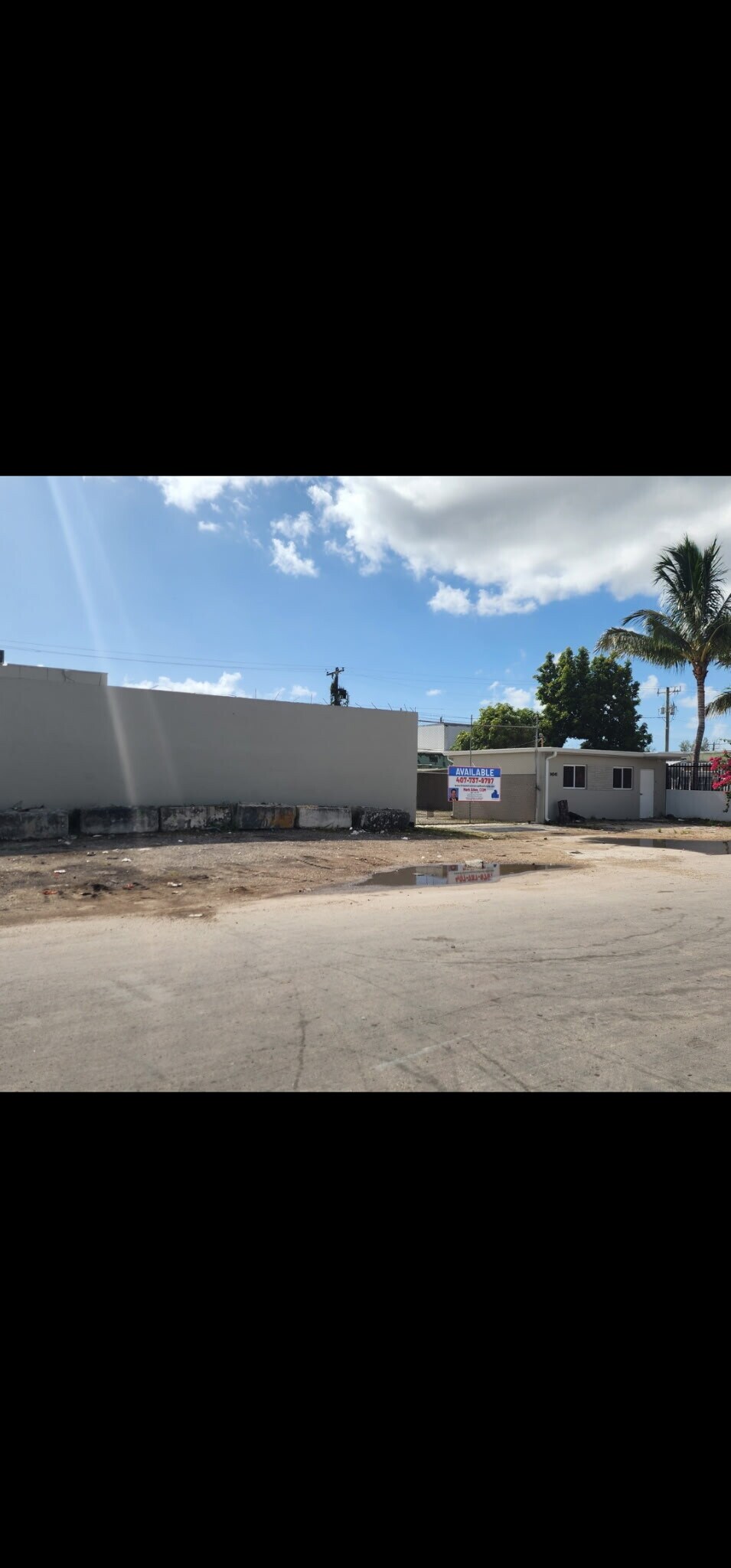 14041 NW 20th Ave, Opa-locka, FL à vendre Photo de l’immeuble– Image 1 sur 10
