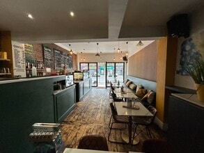 741 Wilmslow Rd, Manchester à louer Photo intérieure– Image 2 sur 4