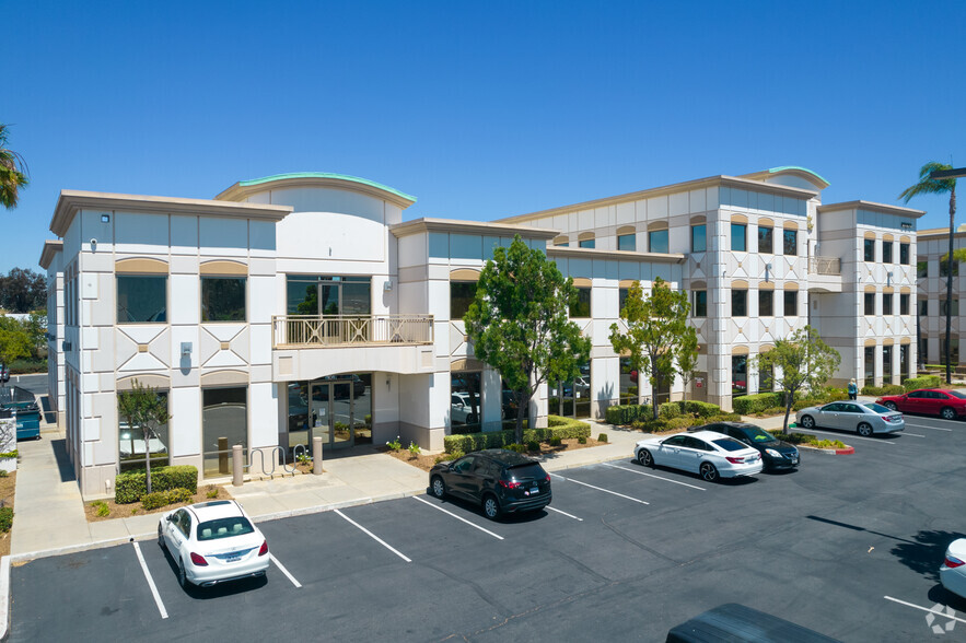 27290 Madison Ave, Temecula, CA à louer - Photo de l’immeuble – Image 2 sur 14