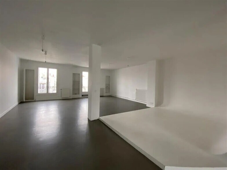 Bureau dans Paris à louer - Photo de l’immeuble – Image 2 sur 7