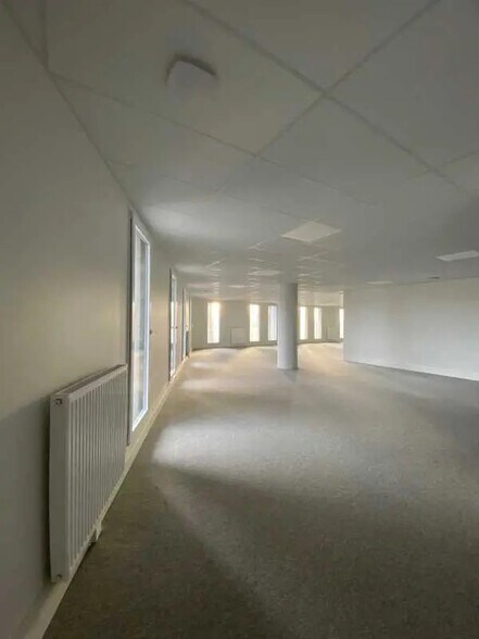 Bureau dans Le Havre à louer - Photo de l’immeuble – Image 3 sur 5