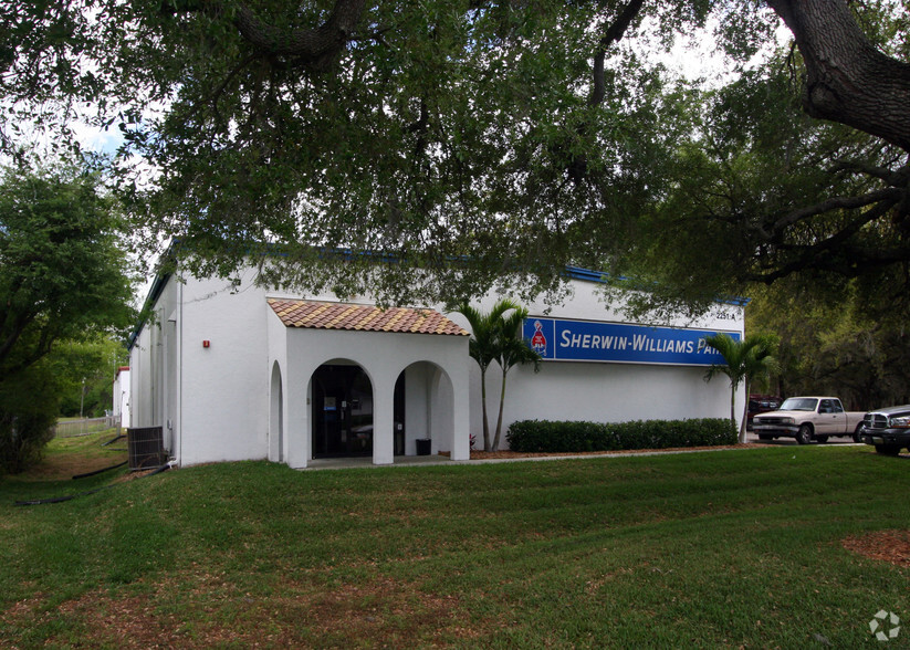 2251-2401 Cattlemen Rd, Sarasota, FL à vendre - Photo de l’immeuble – Image 2 sur 2