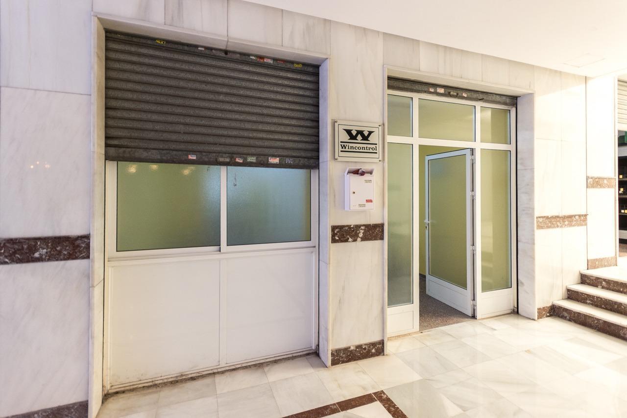 Local commercial dans Elda, Alicante à vendre Hall d’entrée– Image 1 sur 7