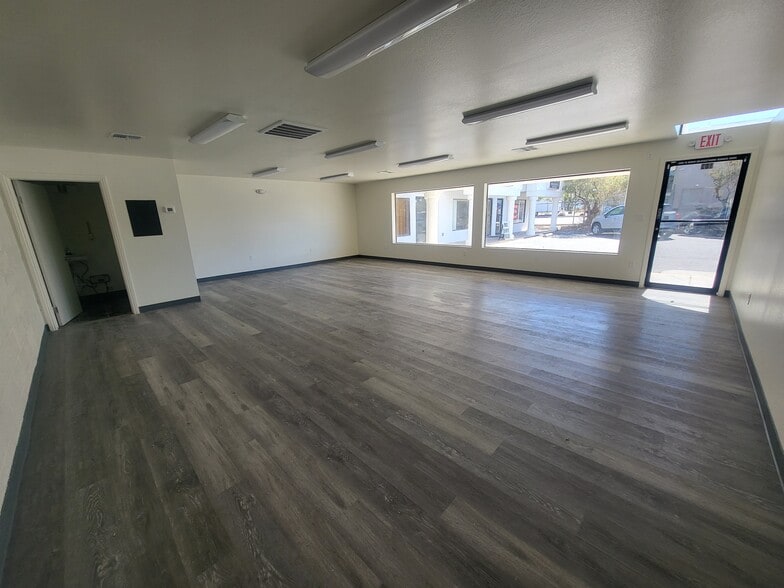 311 S Frontage Rd, Pahrump, NV à louer - Photo intérieure – Image 3 sur 4