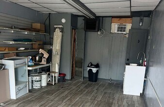 51 Sherman Ave, Newark, NJ à louer Photo intérieure– Image 2 sur 4