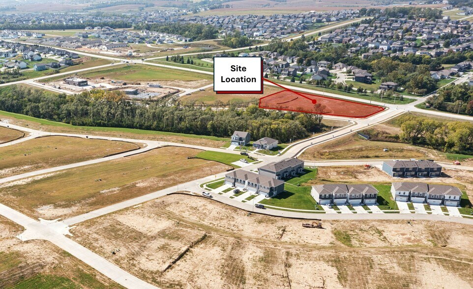 8804 168th st, Bennington, NE à louer - Photo de l’immeuble – Image 3 sur 6