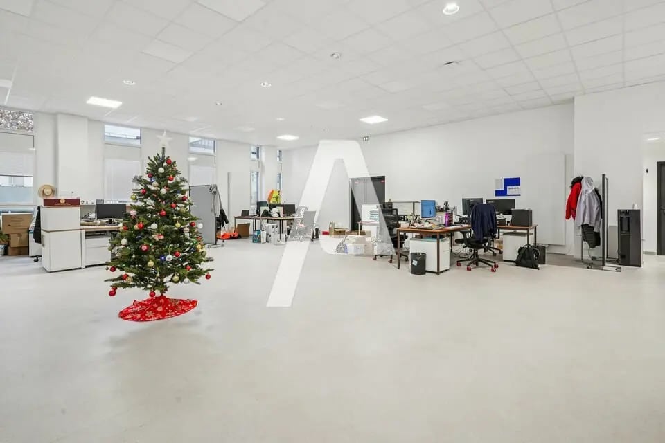 Local d’activités dans Rungis à louer Photo intérieure– Image 1 sur 6