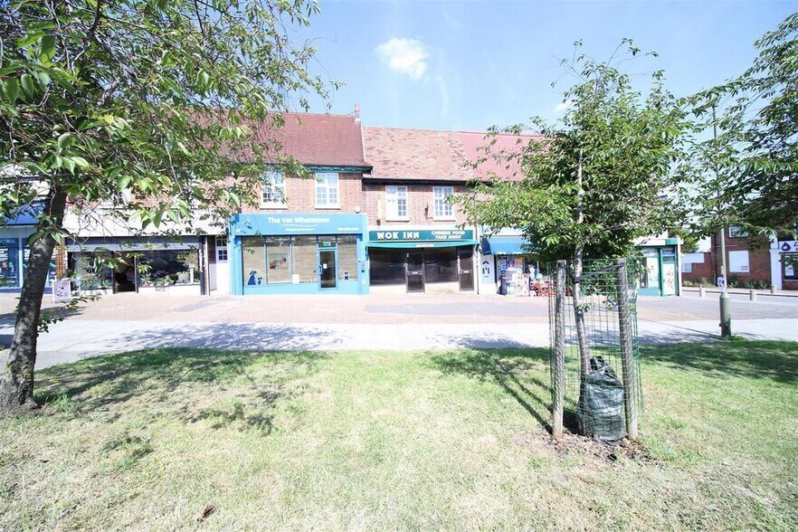 249 Oakleigh Rd N, Londres à louer - Photo de l’immeuble – Image 2 sur 17