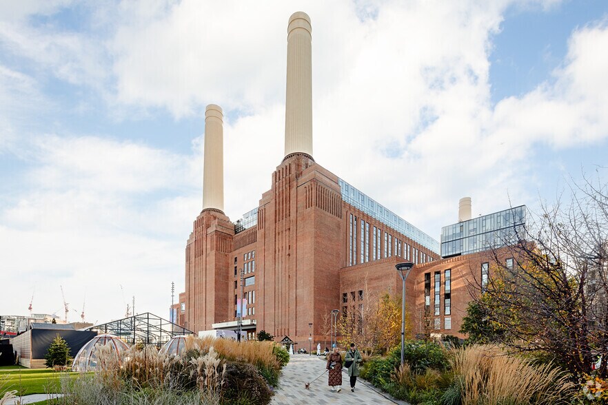 188 Kirtling St, Londres à louer - Photo de l’immeuble – Image 3 sur 13